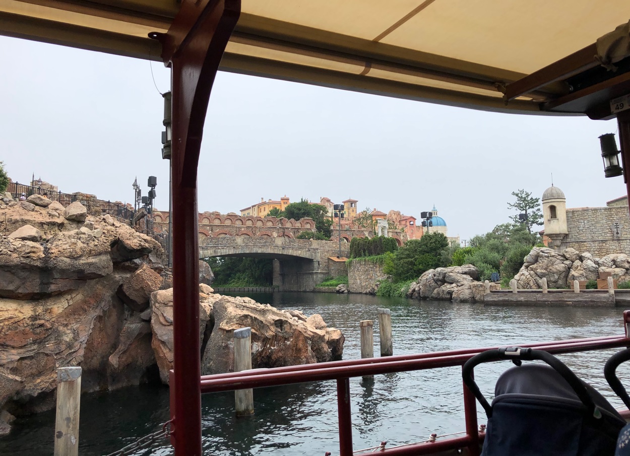 Disneysea boat ride