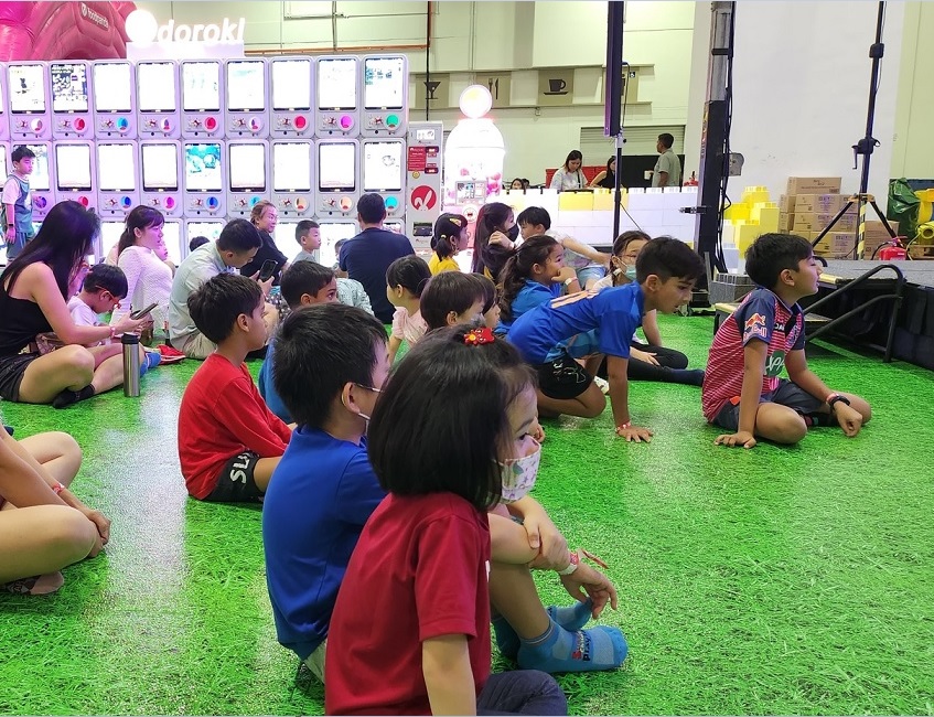 Magic show crowd