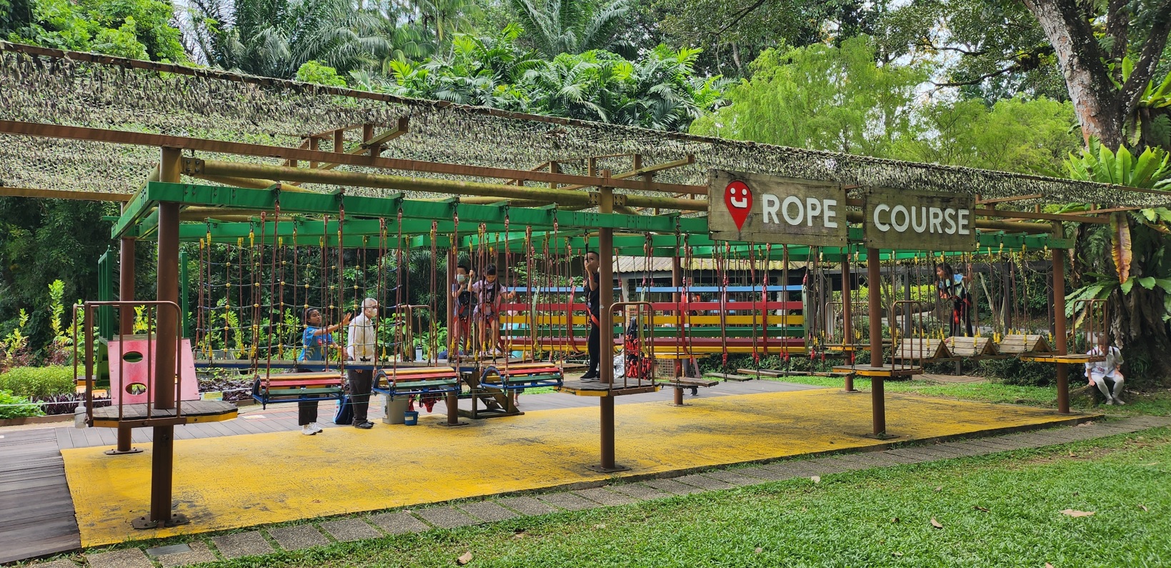 Exterior of Mini Course at Houbii Spot Singapore