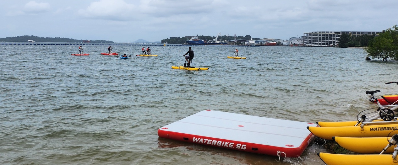 waterbike sg - float