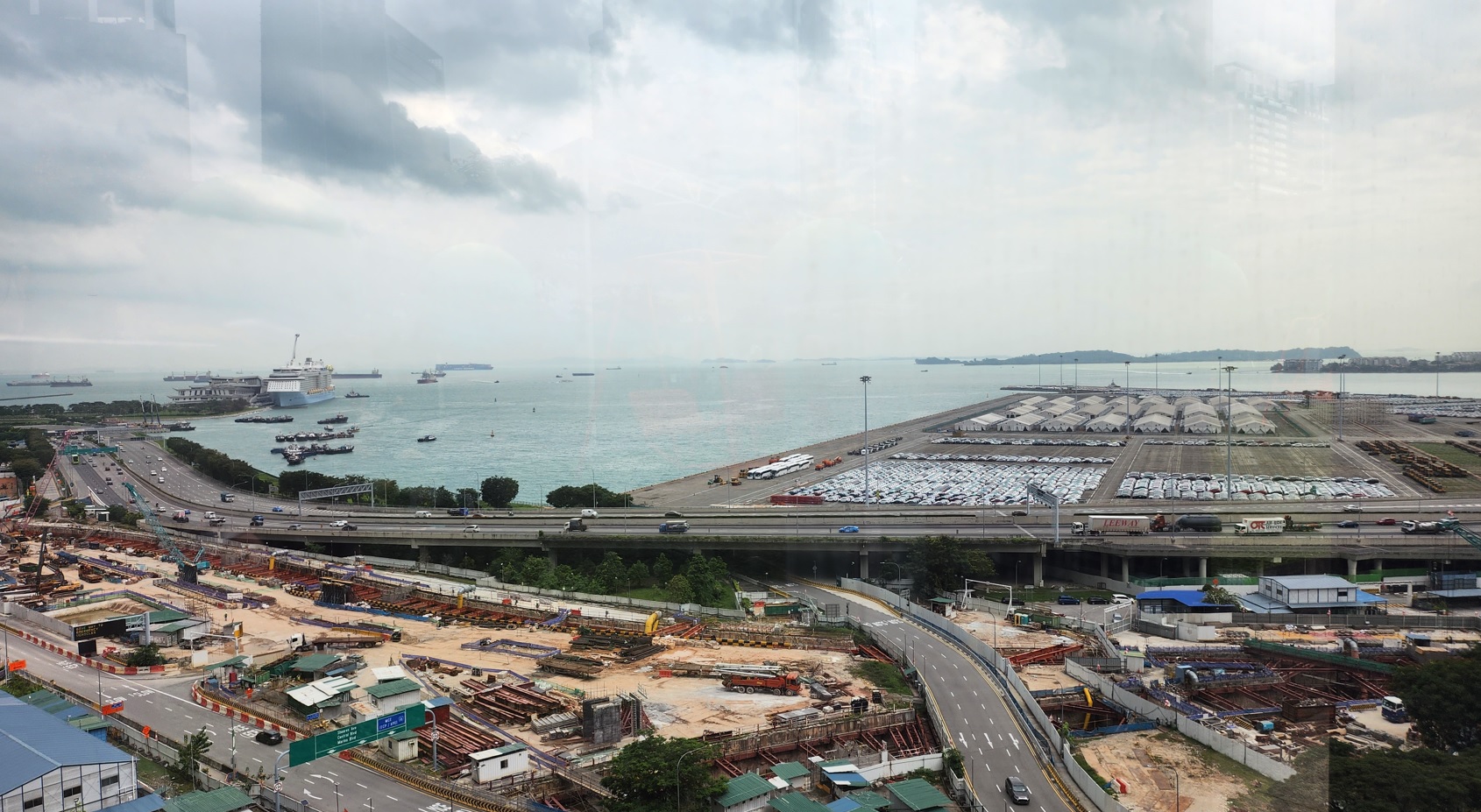 Scenery from roof garden of Singapore Chinese Cultural Centre